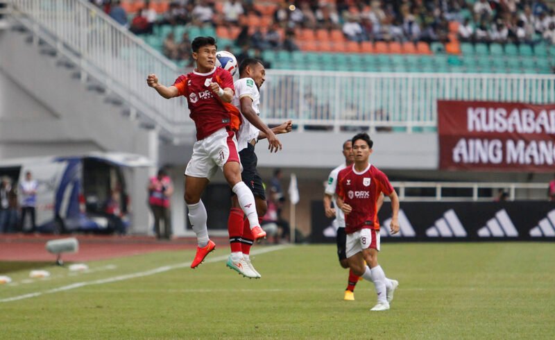 Garudayaksa fc vs Persekat, Stadion Pakansari Bogor, Sabtu (20/09). Foto : tuturwarta.com