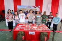 konferensi pers pengungkapan kasus narkotika di Halaman Mapolres Lamandau