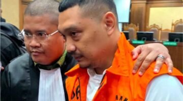 , praktik pungutan non-teknis yang kini menjadi perkara disebut sudah berlangsung sejak 2012 dan berkembang menjadi “budaya” di lingkungan tersebut. Irvian Bobby dan terdakwa lain di level bawah tidak pernah menentukan besaran pungutan.