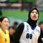 Megawati hangesti Pertiwi dari Hyundai Hillstate melihat ke lapangan setelah menyelesaikan reli selama pertandingan Grup B melawan Korea HiPass Expressway (foto: Kovo)